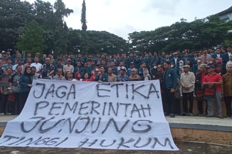 Akademisi Bersuara, Indonesia dalam Bahaya?